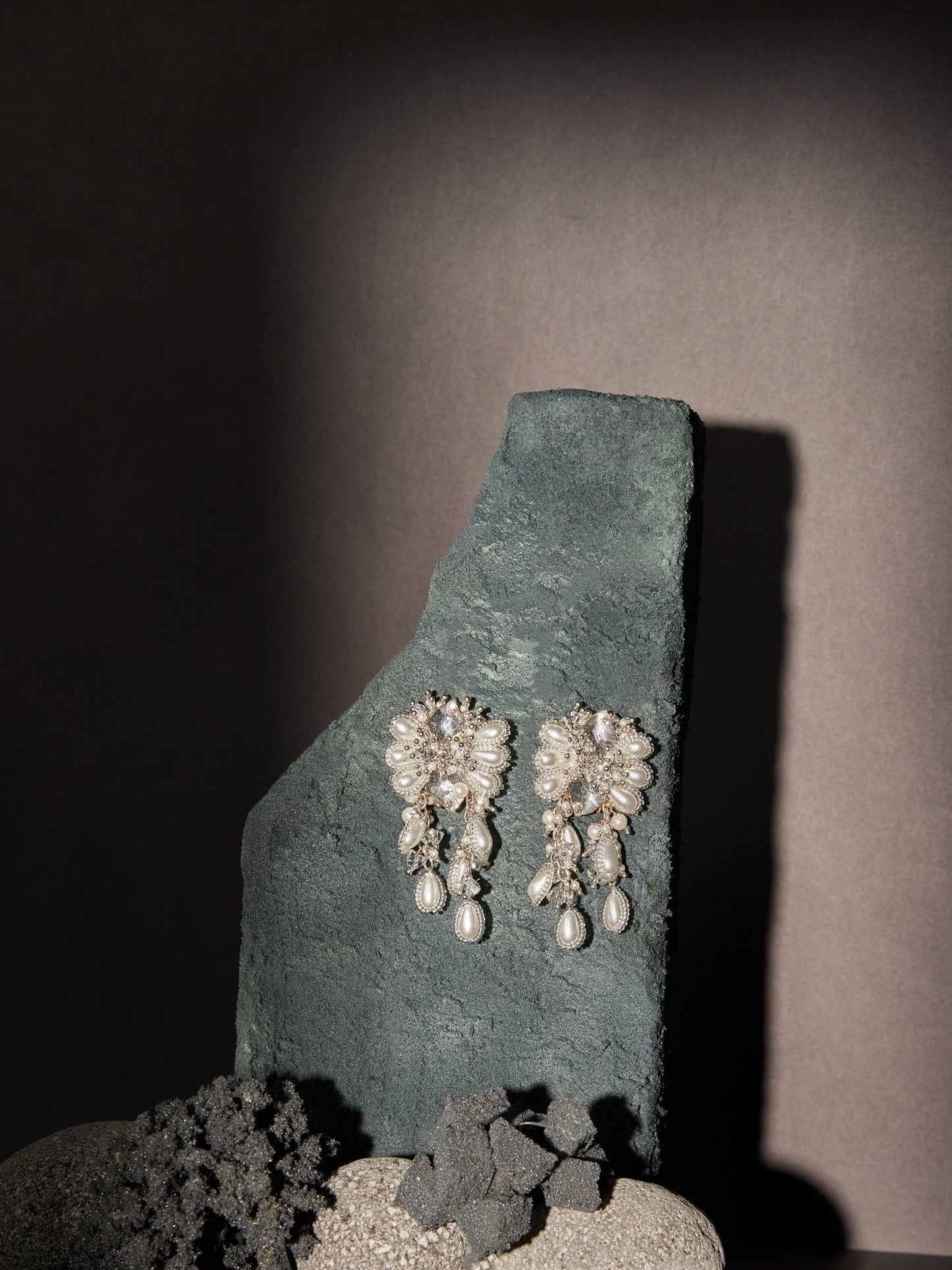 JOLENA SILVER STUDS - House of D’oro