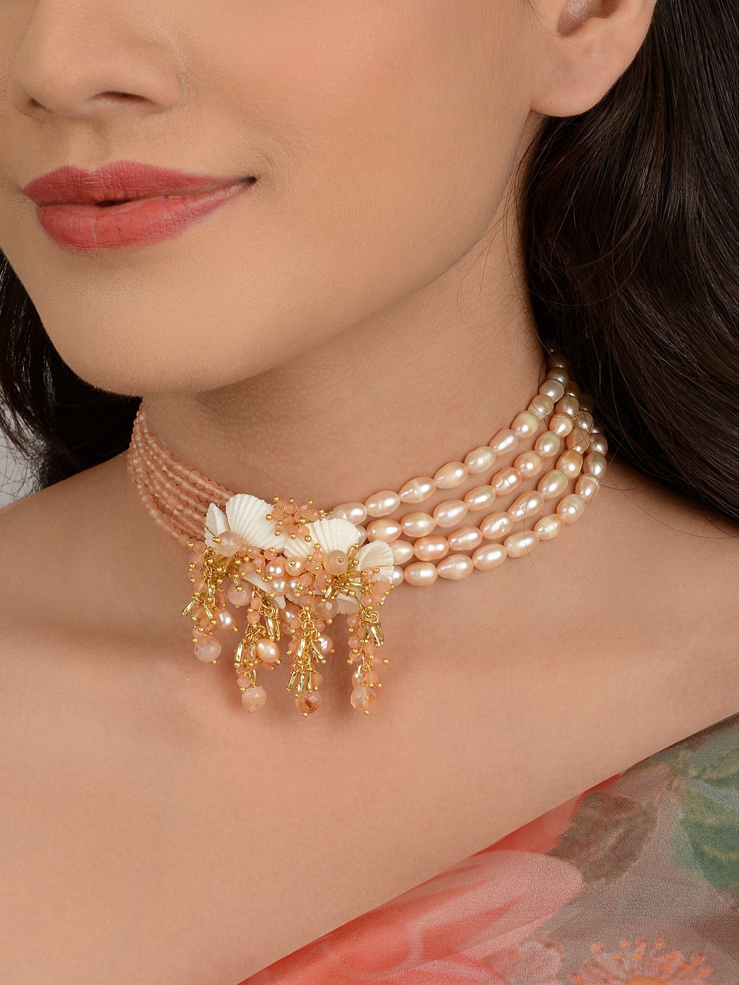 Locust Beige Choker – House of Doro - Main Image