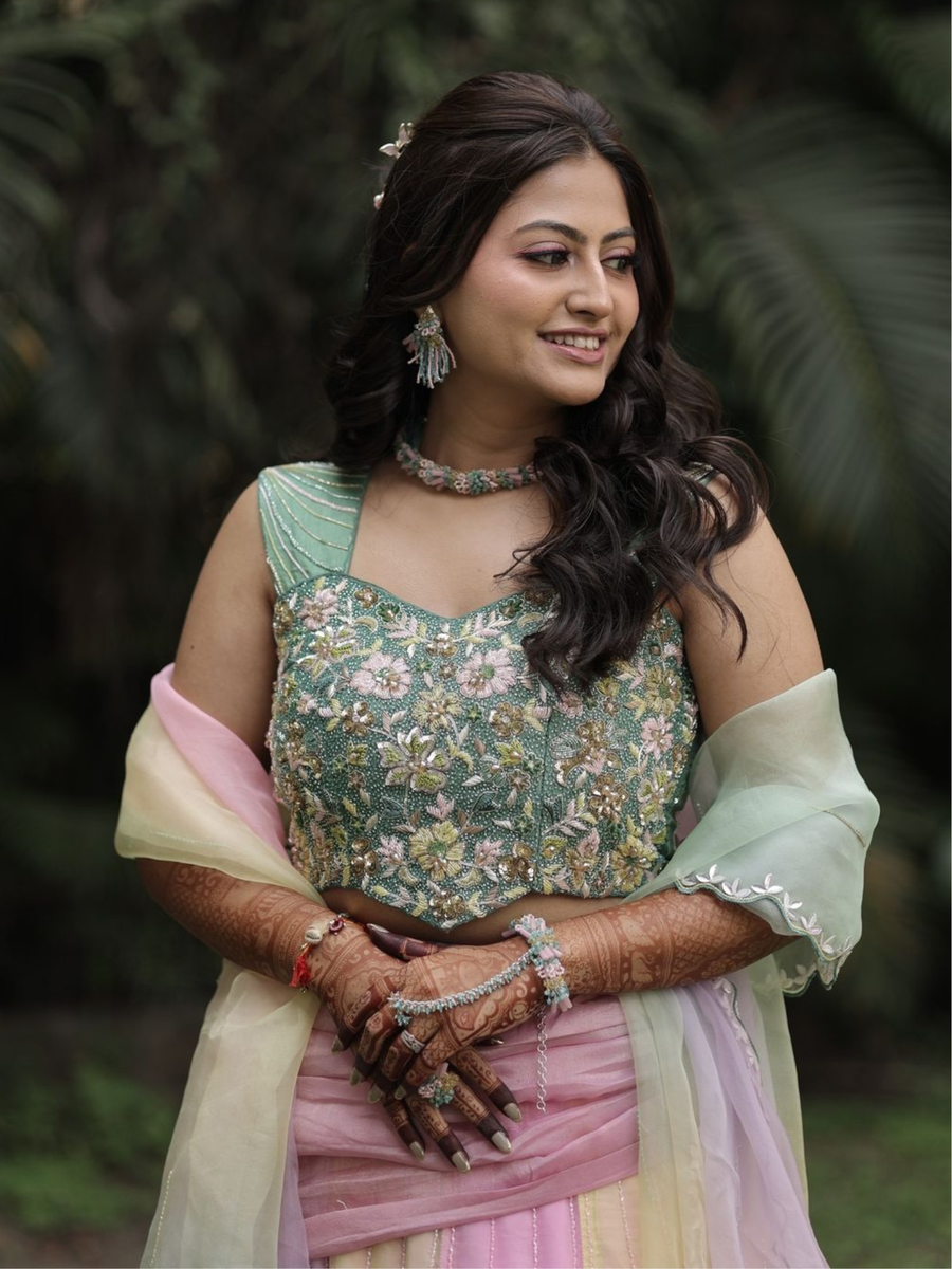 Disha Customised Carnival Jewelry Set