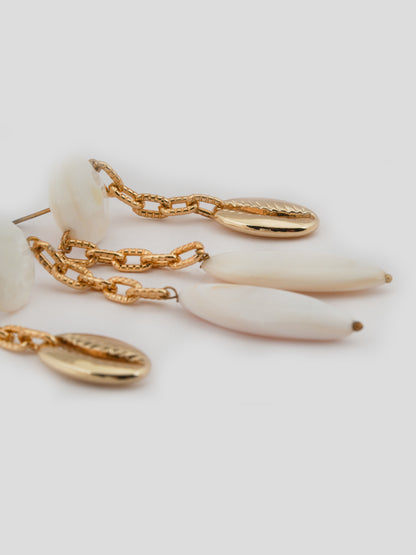 Pearlescent Radiance Earrings