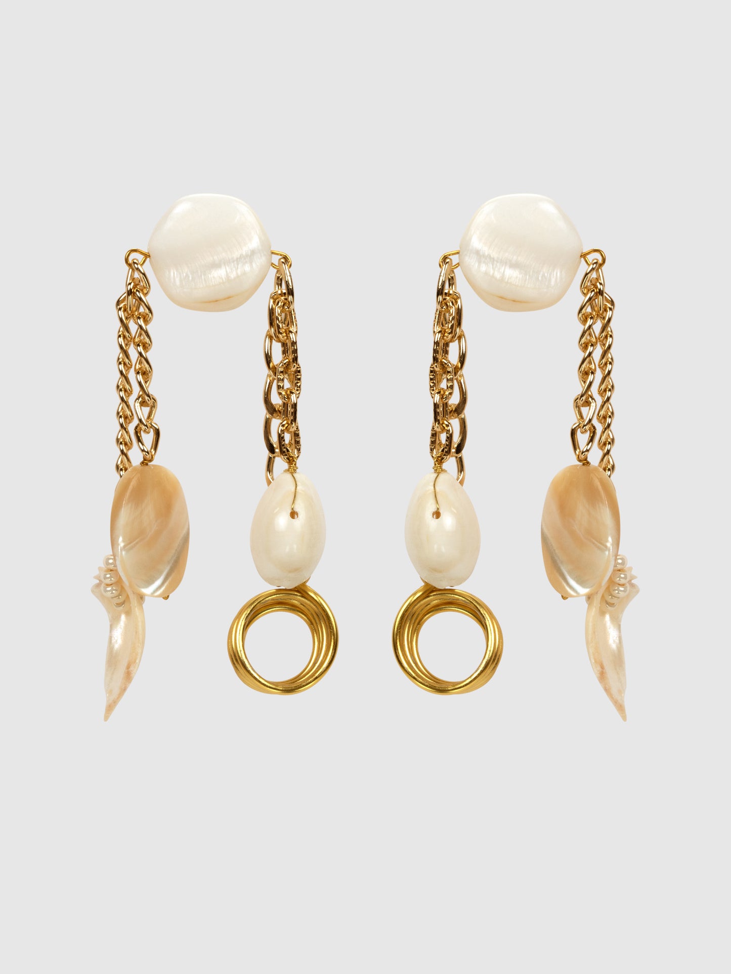 Regal Blanc Earrings