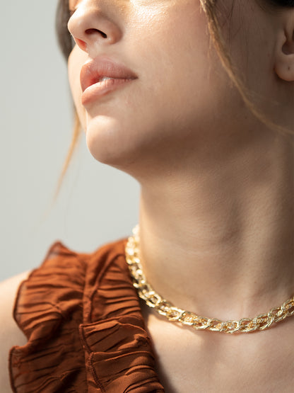 Urban Shimmer Necklace