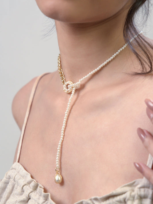 Retro Radiance Necklace