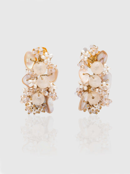 Ivoryf Loradale Studs