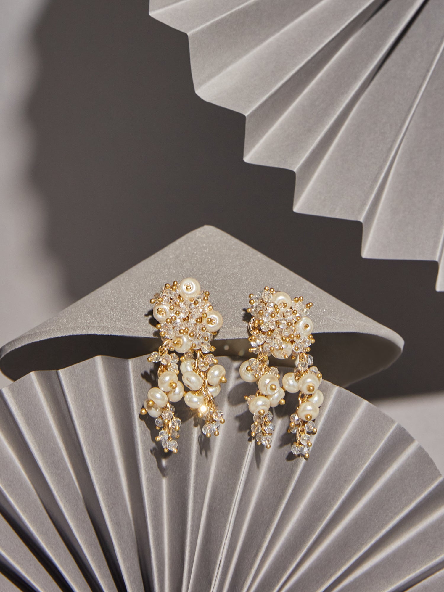 SOLSTICE WHITE STUDS - House of D’oro