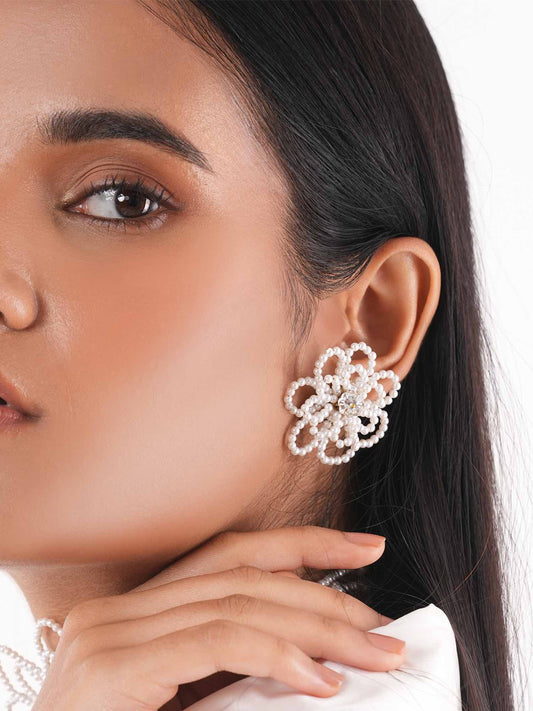 Kvetina Studs - White