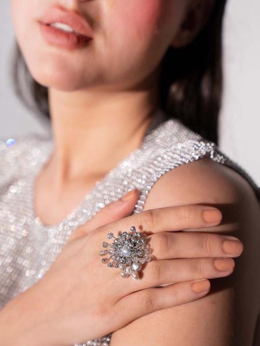 Cerastium Finger Ring