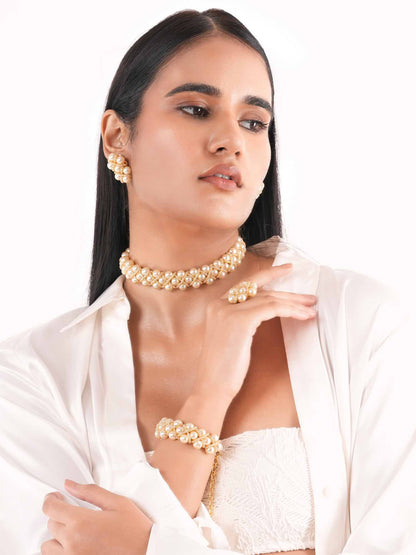 Helmi Pearl Choker Set  Peach