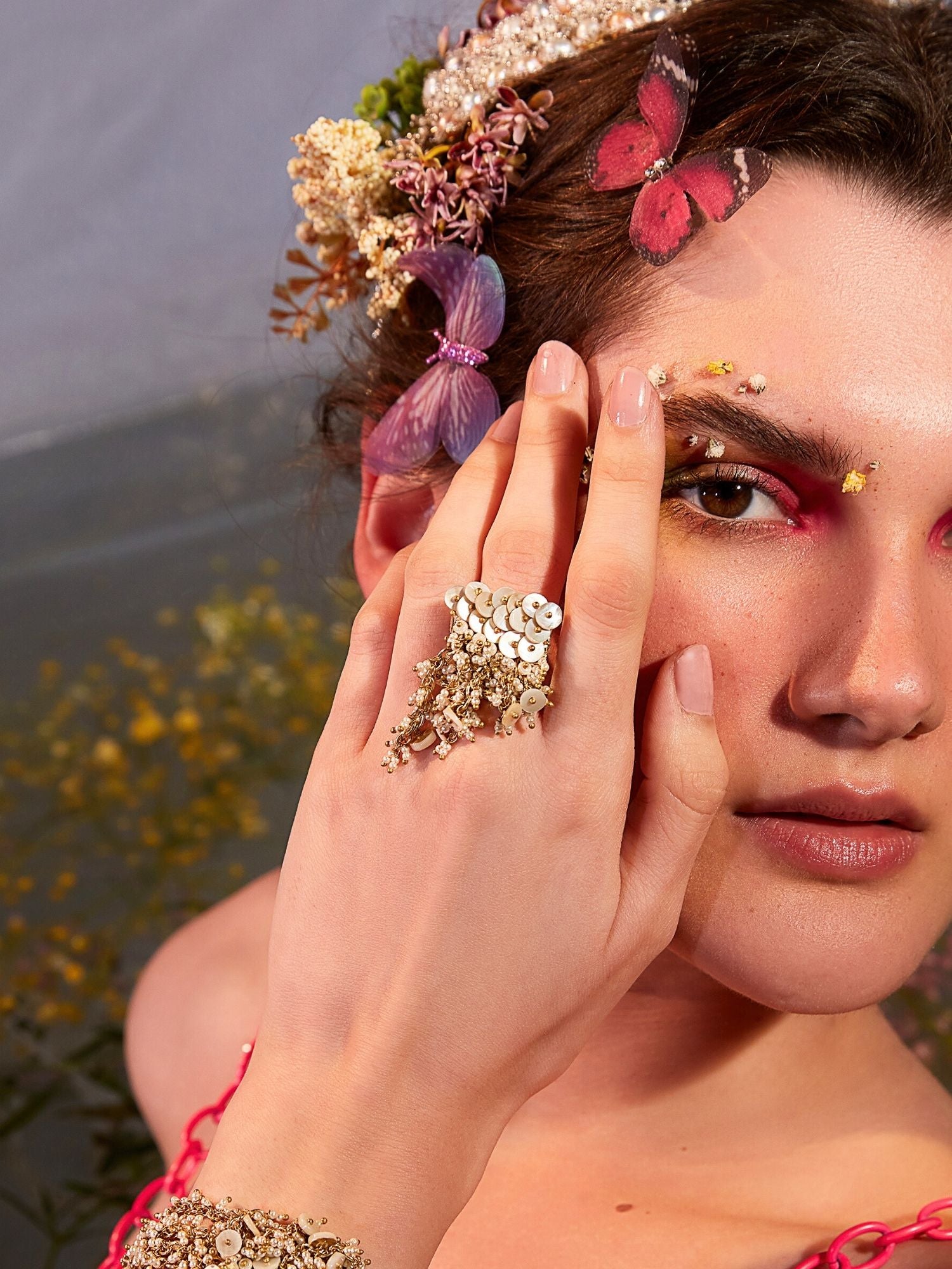 SYLMARA WHITE RING - House of Doro