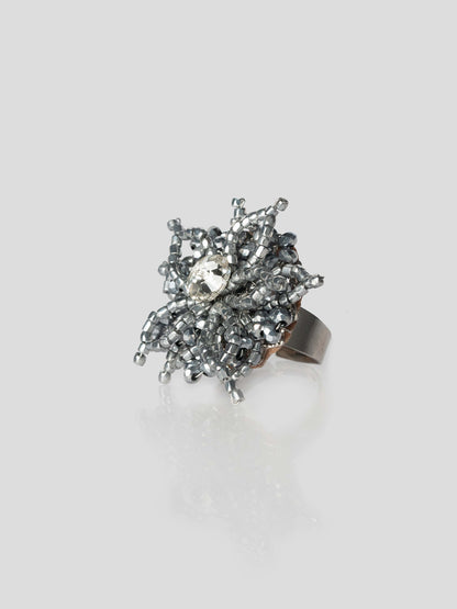 Urban Chic Finger Ring