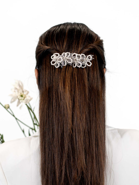 Pearl Veil Hair Clip