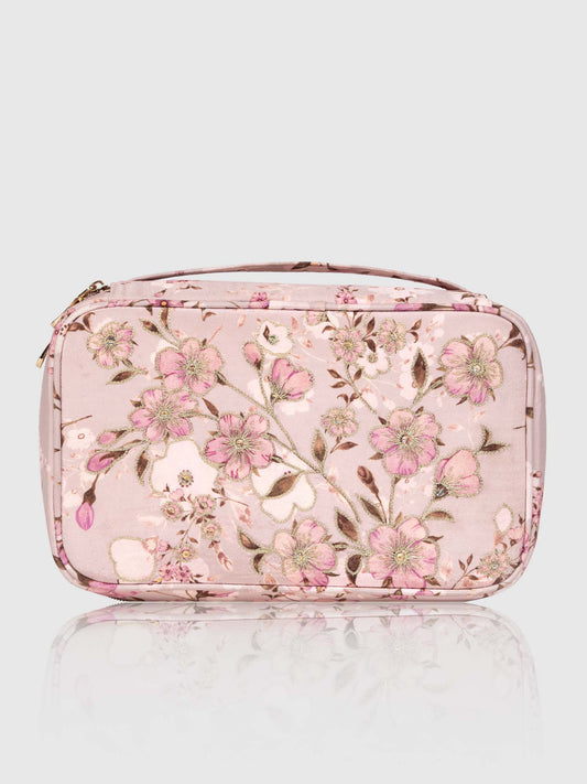 VogueVault Organizer