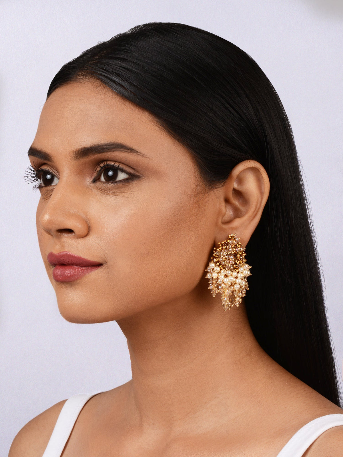 RENEMIA PEARL STUDS - House of Doro