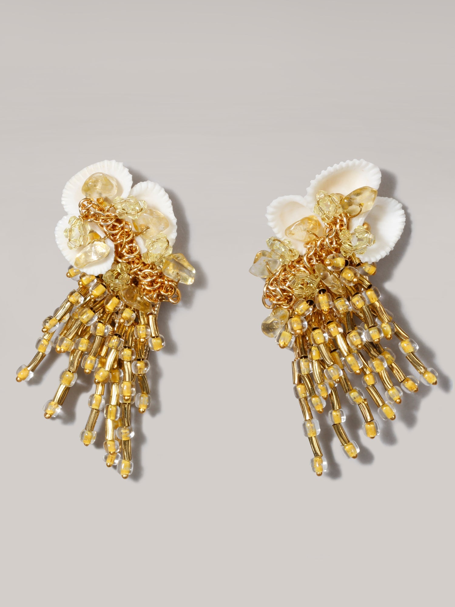 CLIVIANA BEIGE STUDS - House of D’oro