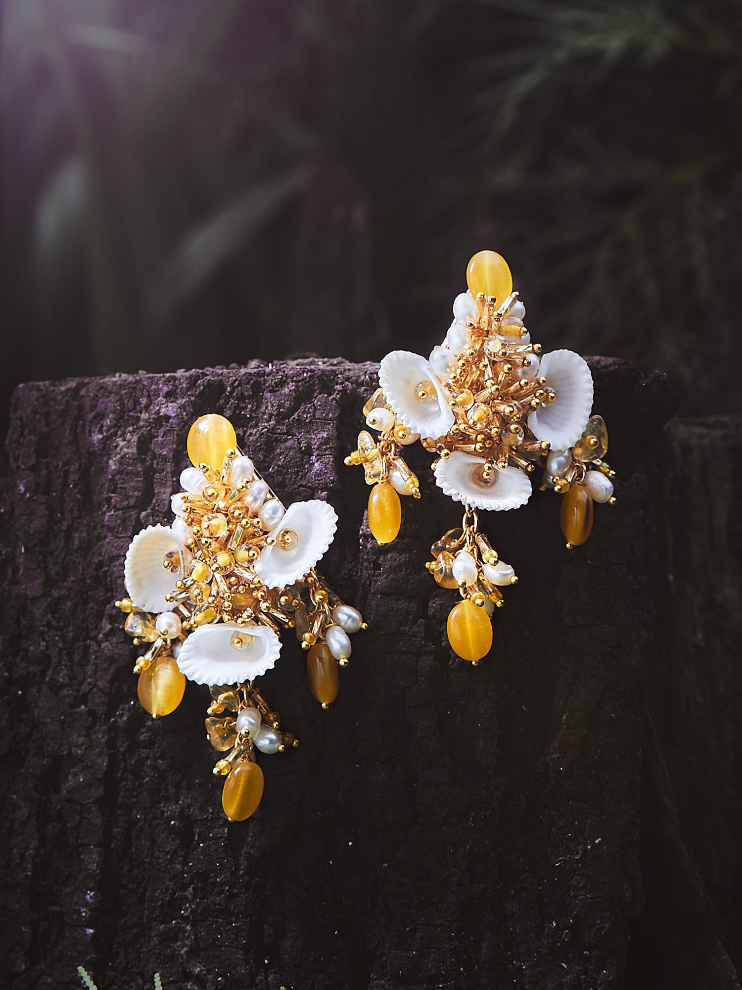 CRYPTOPODIUM SHELL STUDS - House of D’oro