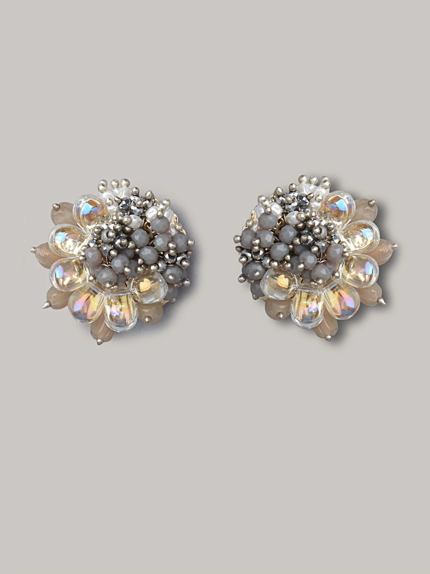 WILLONA GREY STUDS - House of D’oro