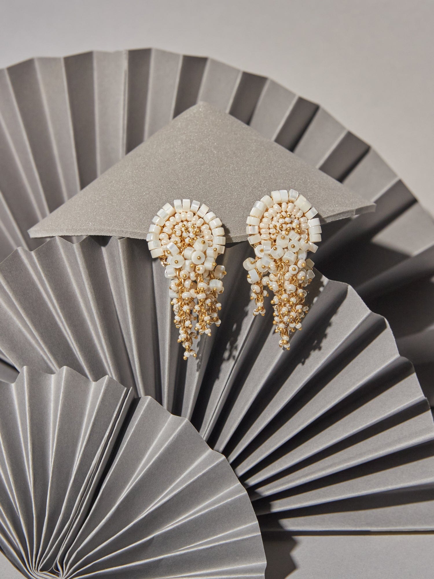 LORVANA WHITE STUDS - House of D’oro