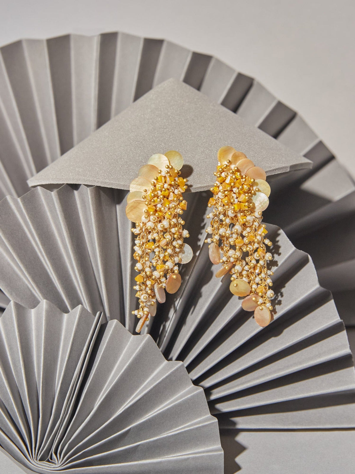 KILYNA YELLOW STUDS - House of D’oro
