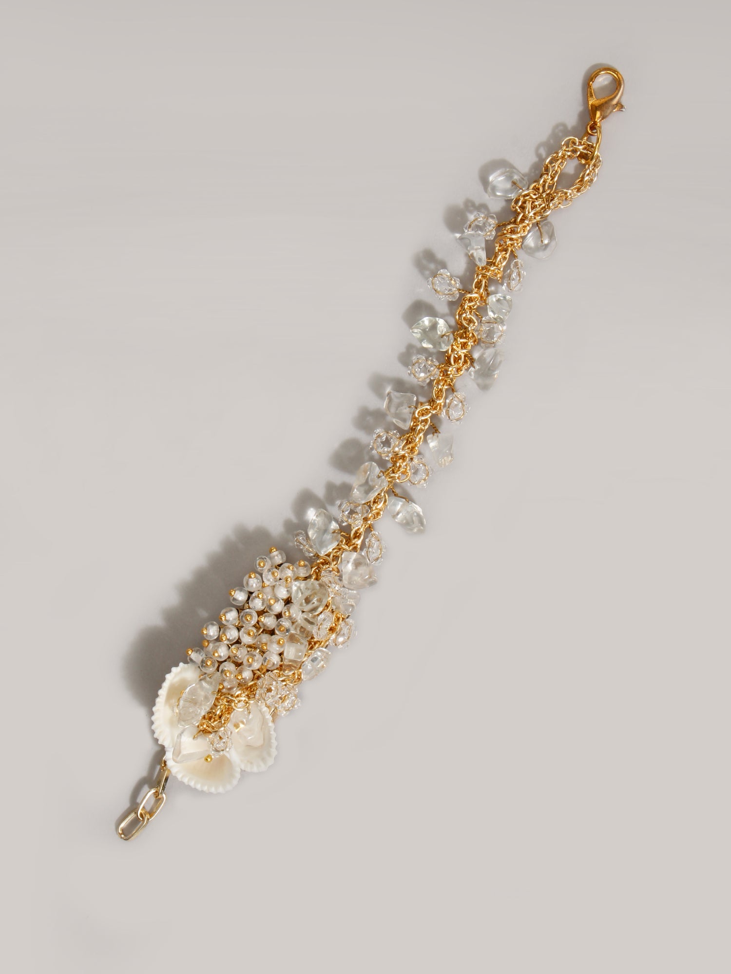 OLEANDER SHELL BRACELET - House of D’oro