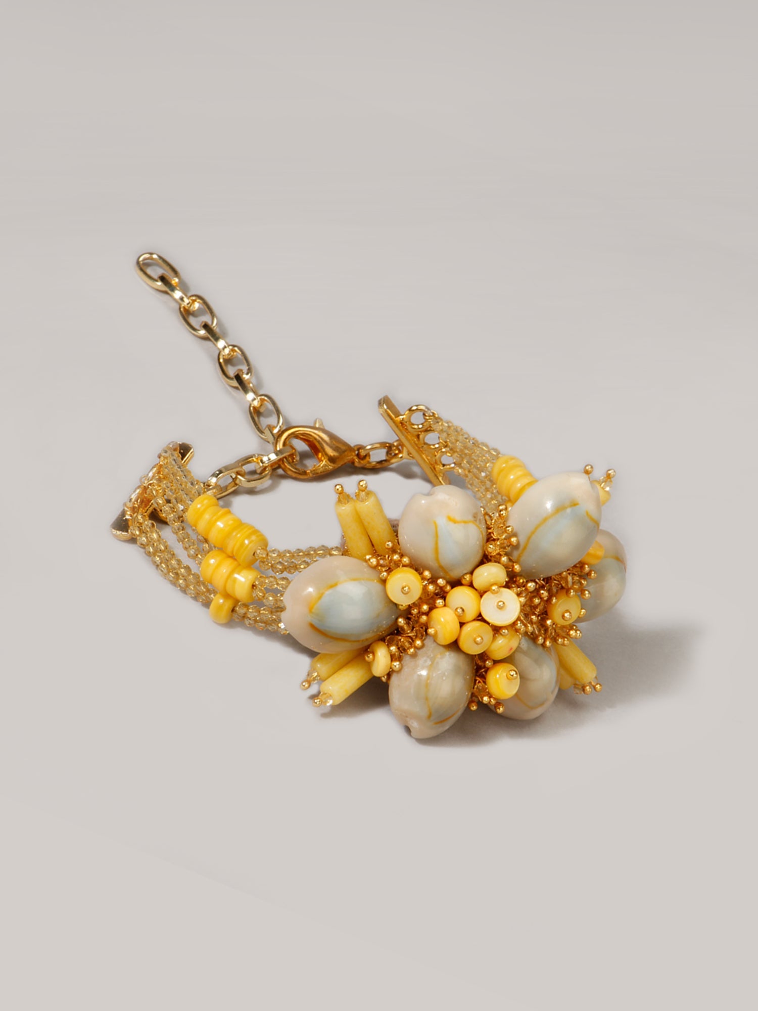 PLUMERIA CLUSTERED BRACELET - House of Doro