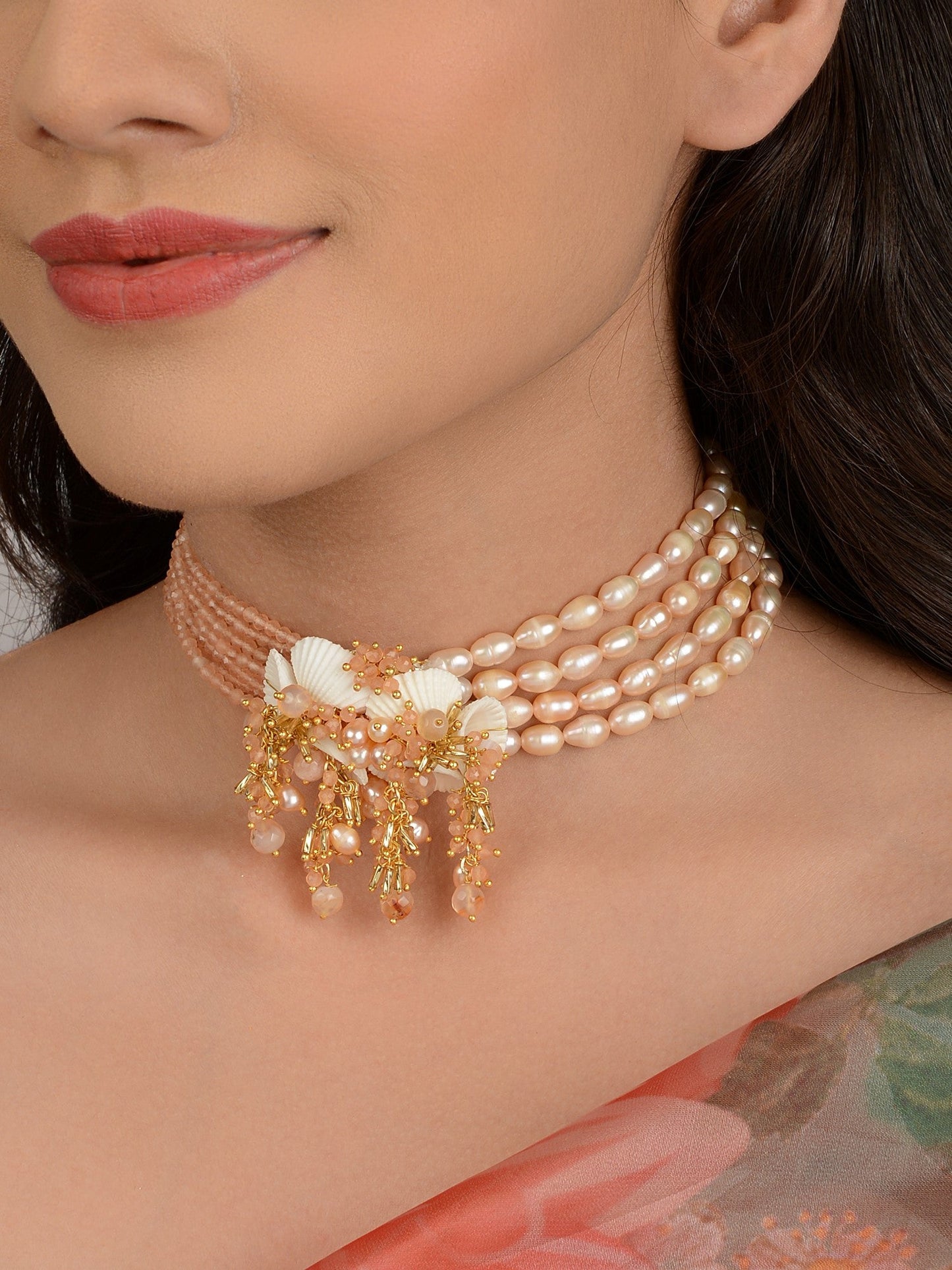 LOCUST BEIGE CHOKER - House of Doro