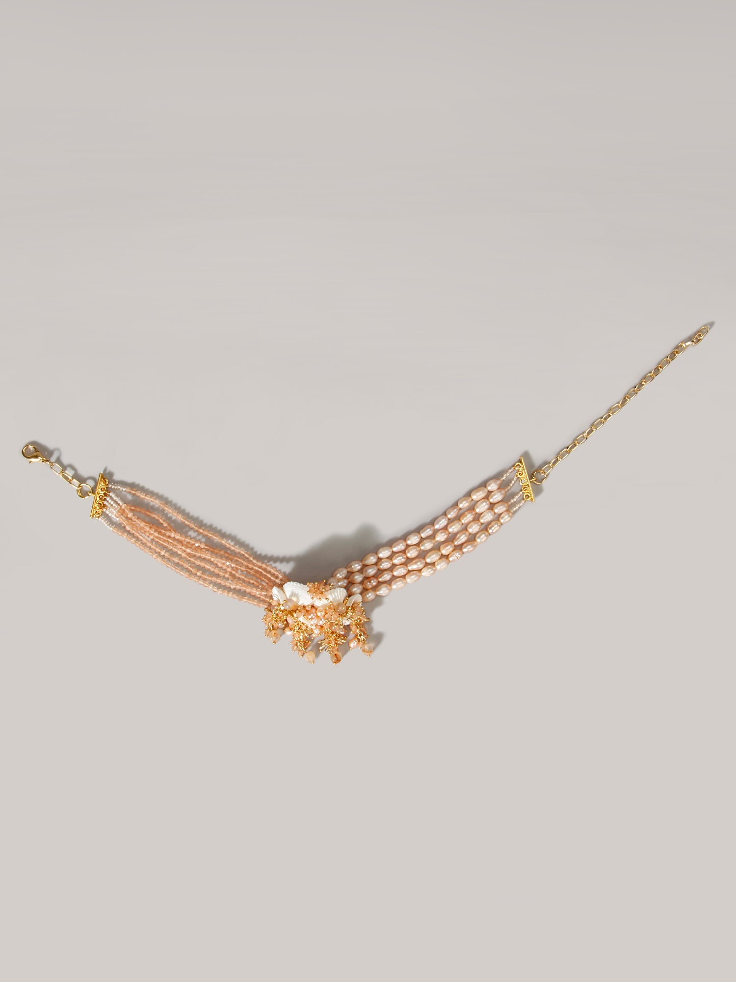 LOCUST BEIGE CHOKER - House of Doro