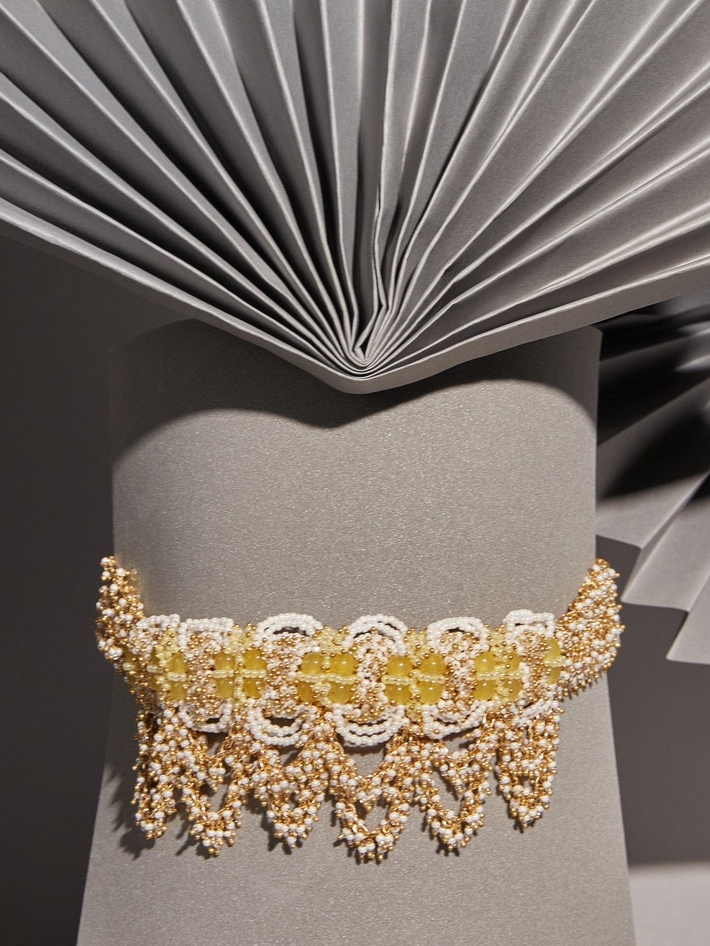 LUNARIA YELLOW CHOKER - House of Doro