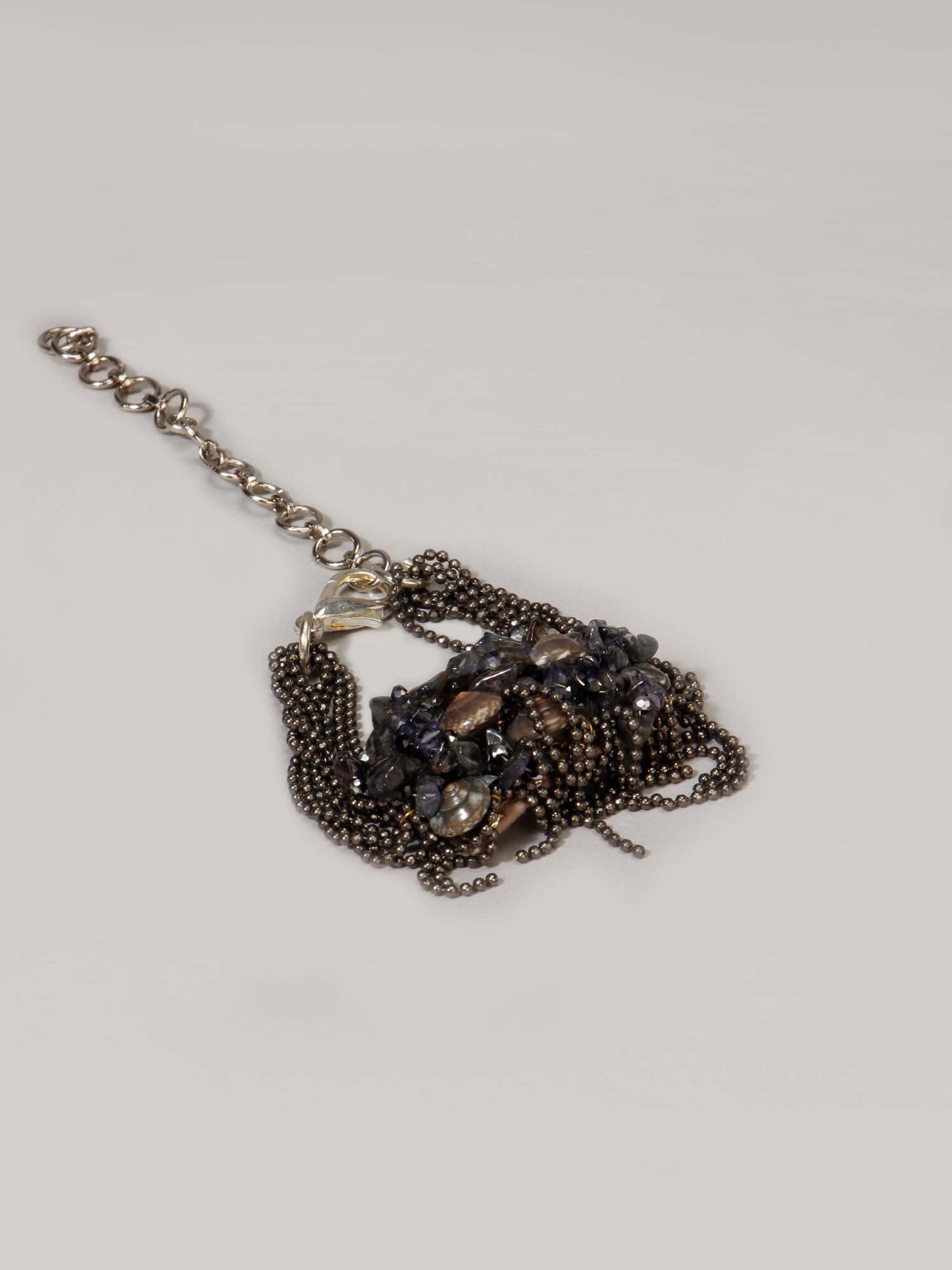 BLACK IRIS BRACELET - House of Doro