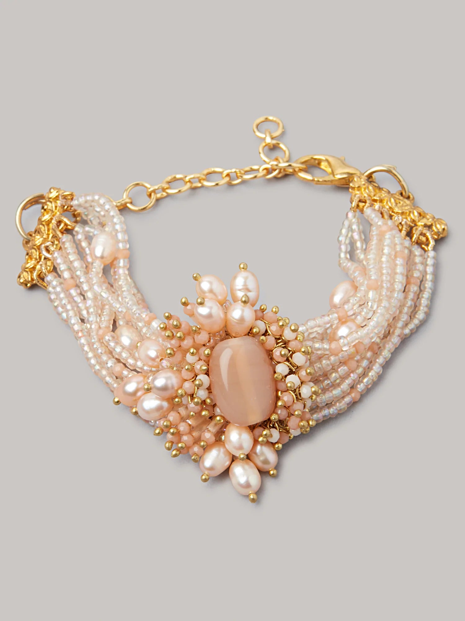 SHINAYA PEACH BRACELET - House of Doro