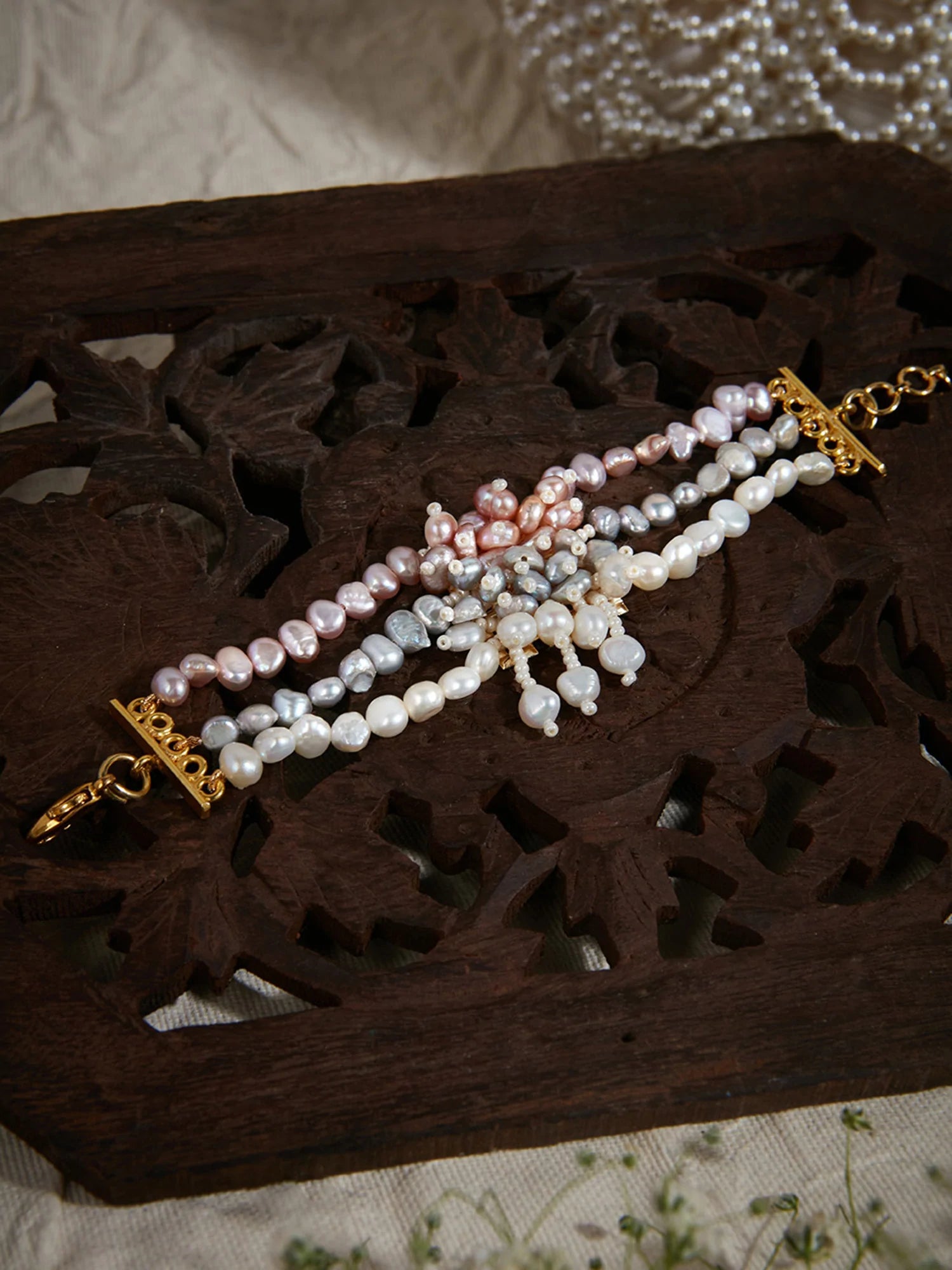 SAMSTHA COLORED BRACELET - House of Doro