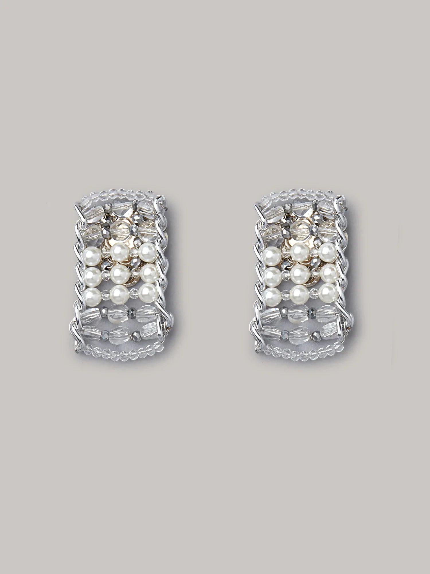 LAERRA SILVER STUDS - House of D’oro