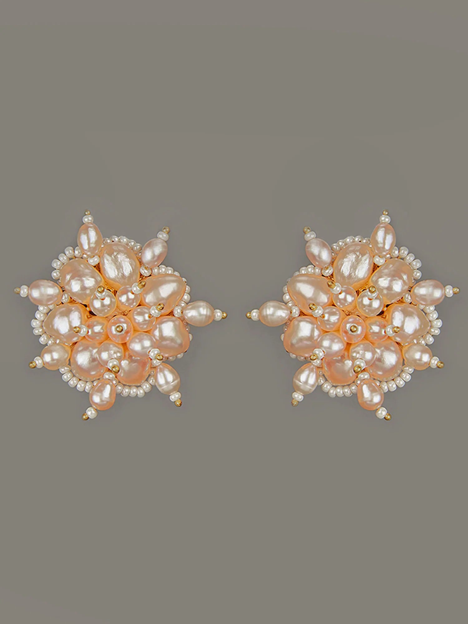 GANAVI PEACH STUDS - House of Doro