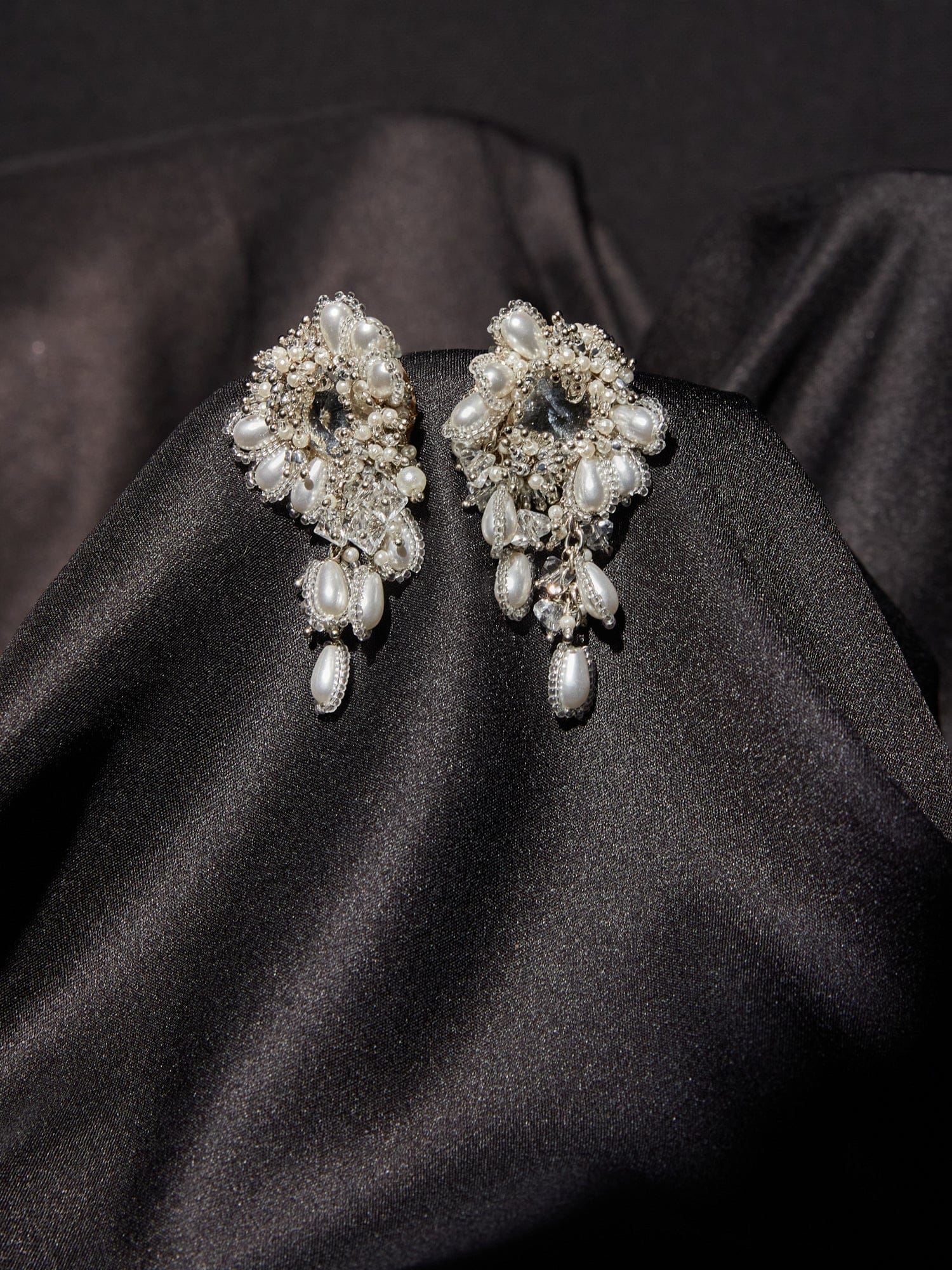 EVANIA SILVER STUDS - House of D’oro