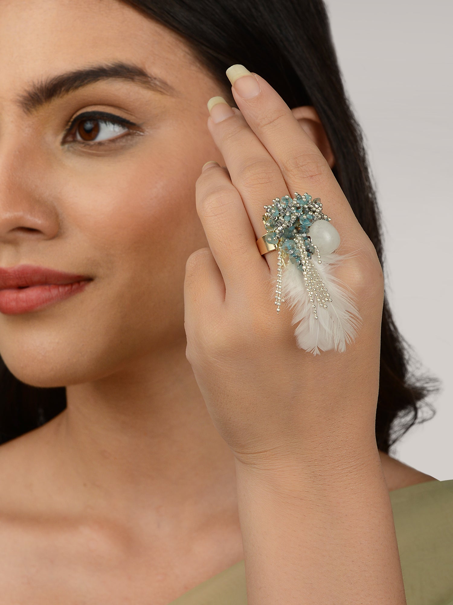 HALO BLUE FEATHER RING - House of D’oro
