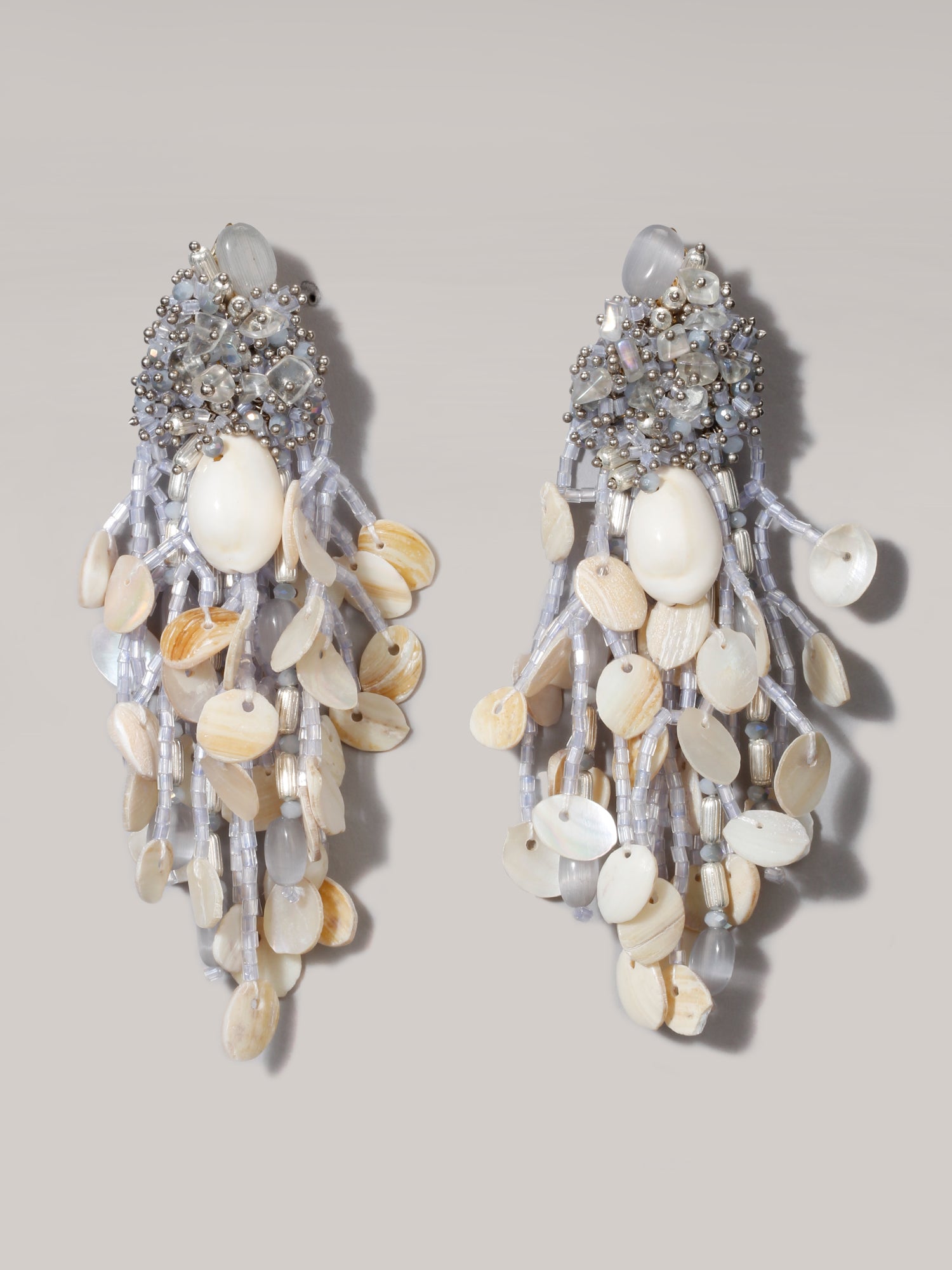 HEATHER CLUSTER DANGLINGS - House of D’oro