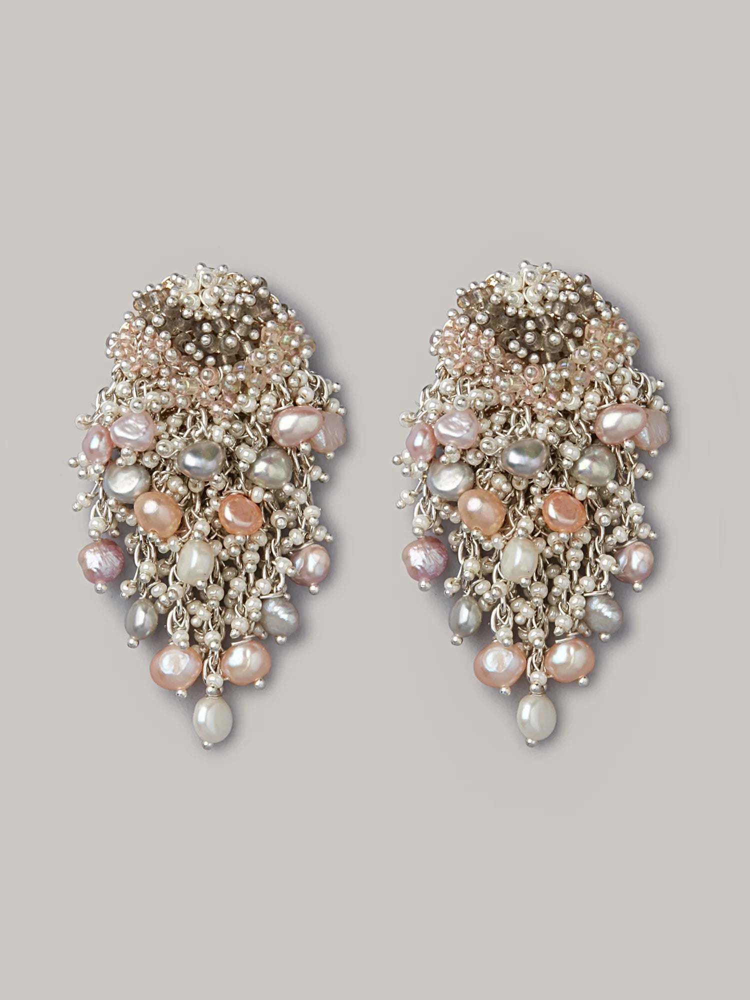 SNOWFLAKE COLORED DANGLINGS - House of D’oro