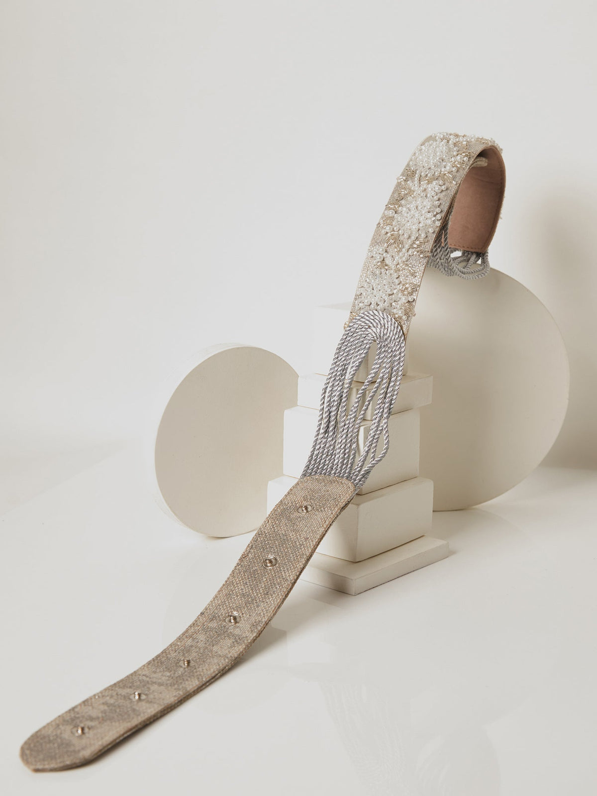 EVANNAE WHITE WAIST BELT - House of D’oro